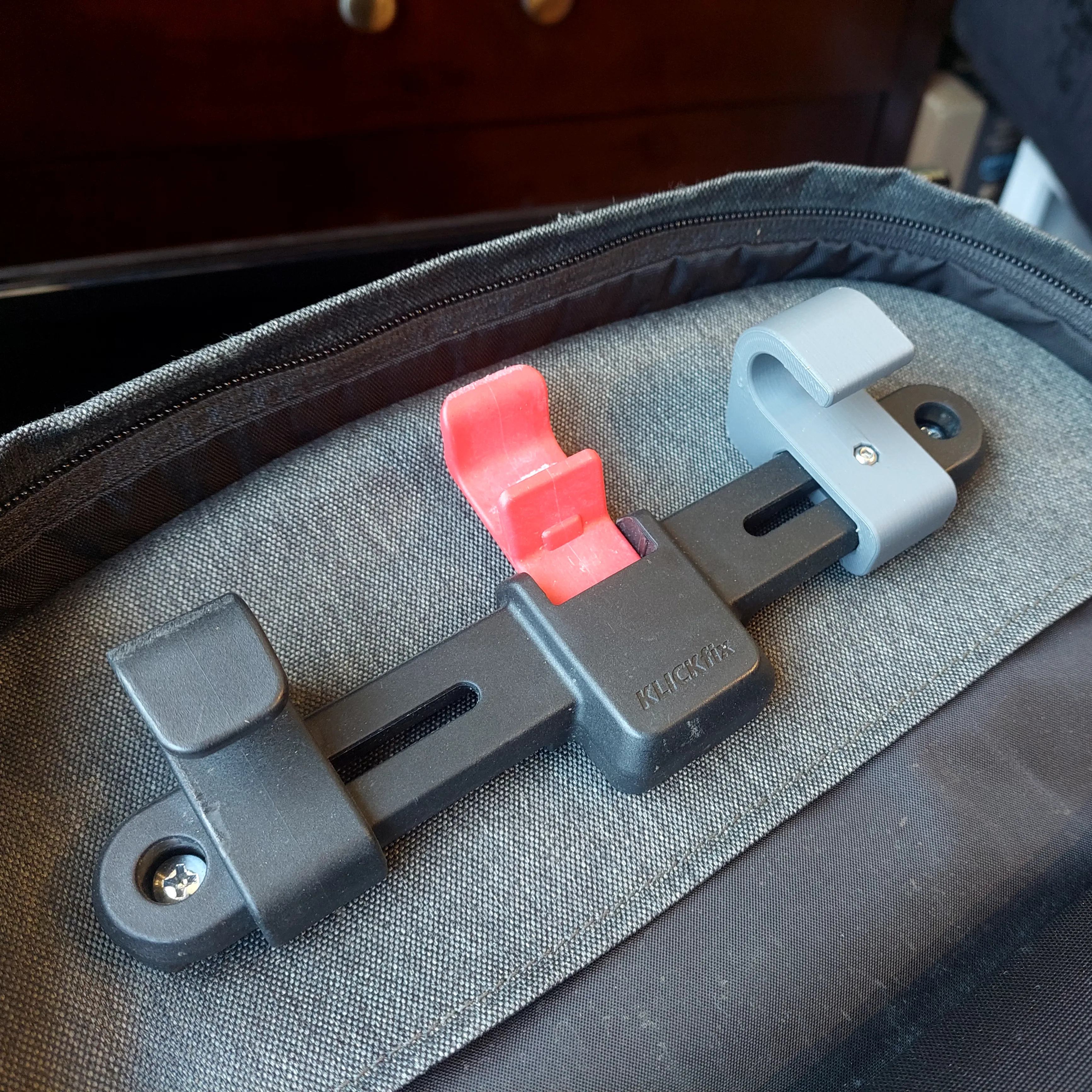 Replacement Pannier Hook for Two Wheel Gear Backpack